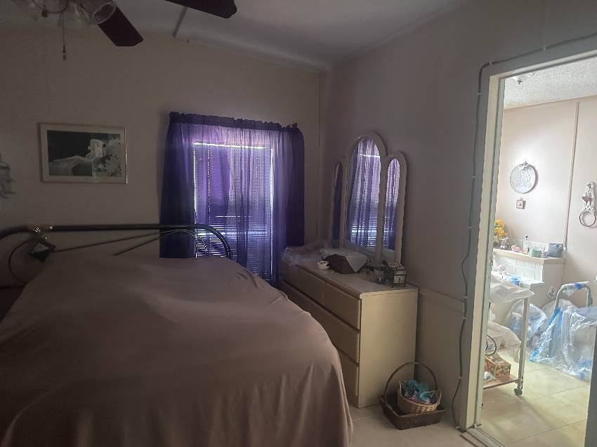 307 Vista Dr a Tampa, FL Mobile or Manufactured Home for Sale